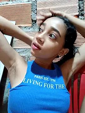 Zoe_Sweett18 on StripChat